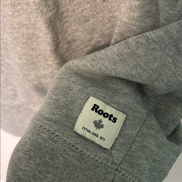 Roots gray sweater dress -crew neck - size xs - Picture 6 of 6